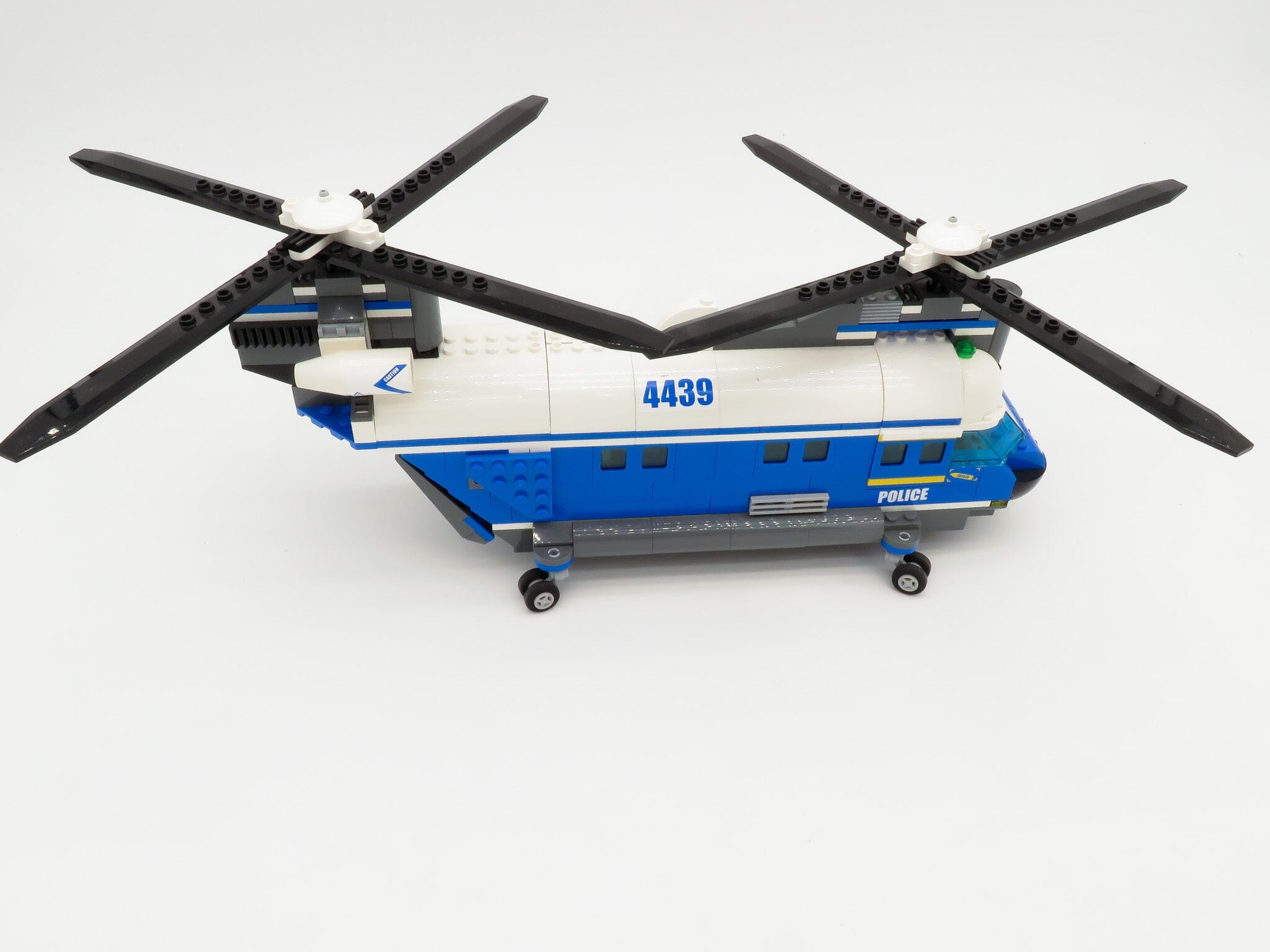 LEGO City - L'Hélicoptère de Transport (4439) Jeux de construction Circule 